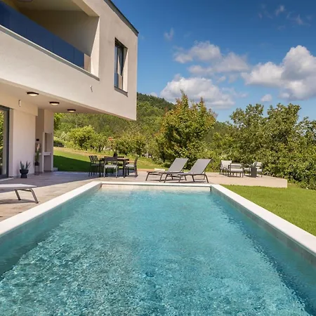 Butoniga Hills Villa